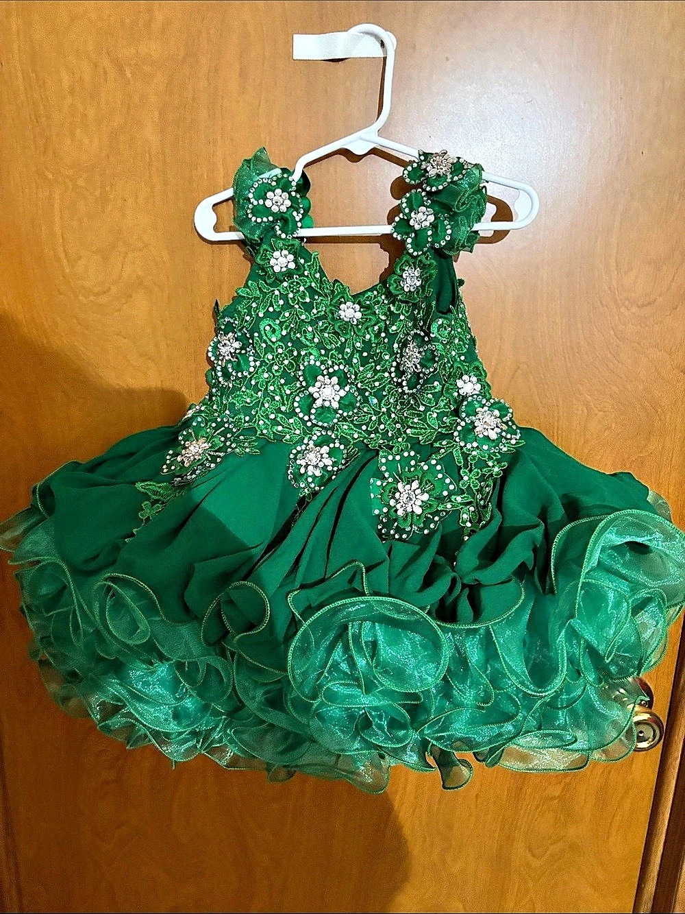 Cupcake pageant emerald Green Ruffle Dress Like New 3T